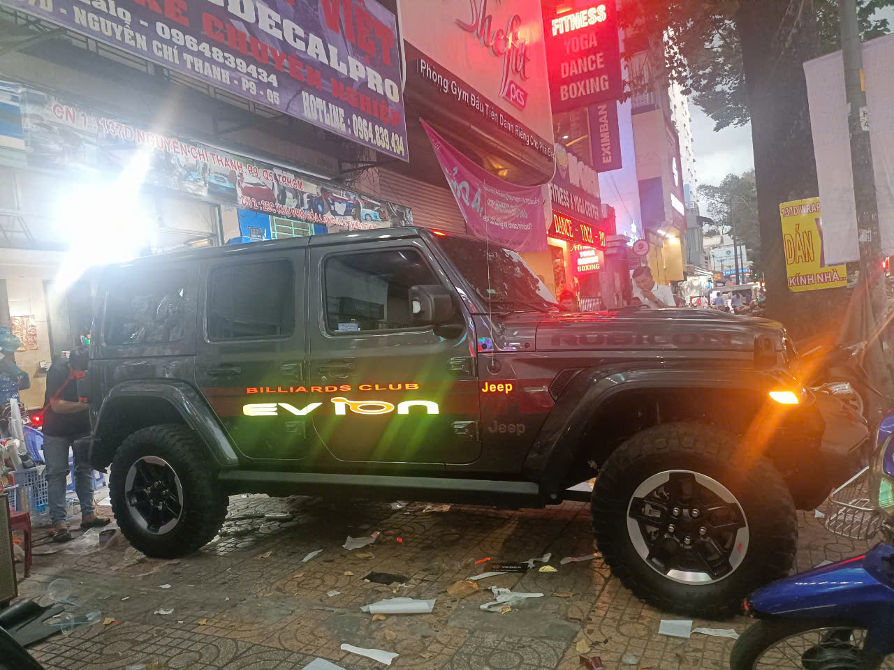 Jeep Wrangler delivery checklist, Kia Sportage wrap tem logo cty theo yêu cầu- wv39