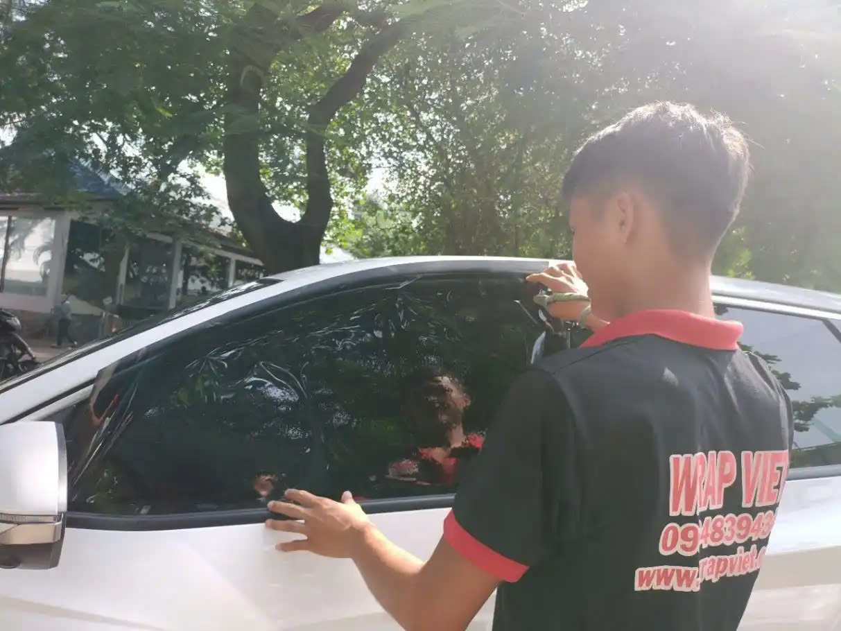 z5915696492159_39c4c13dbe5340f87a38511e91632495