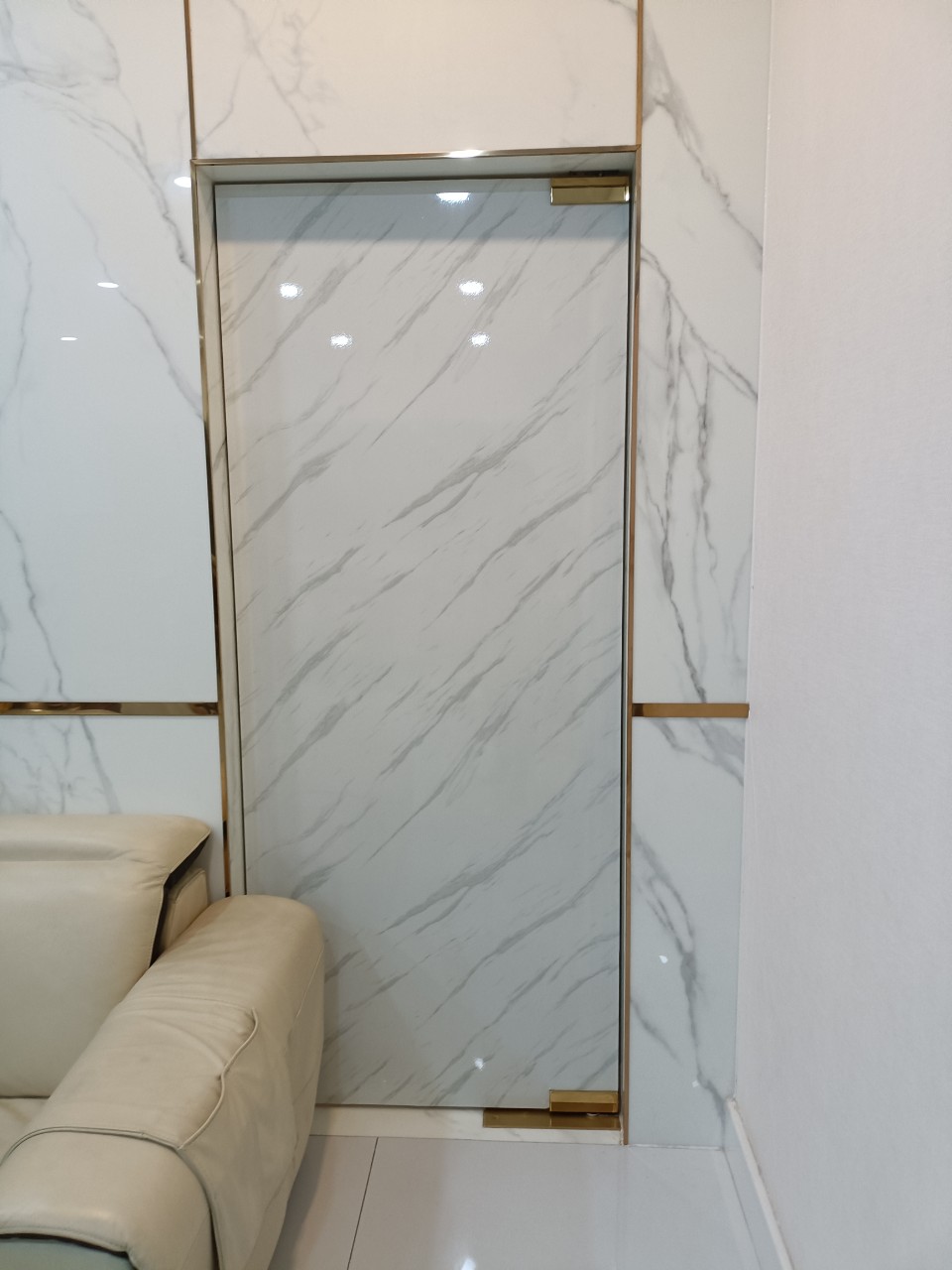 Dán carbon giả đá các loại cho căn nhà bạn thêm phần sang trọng - wv70