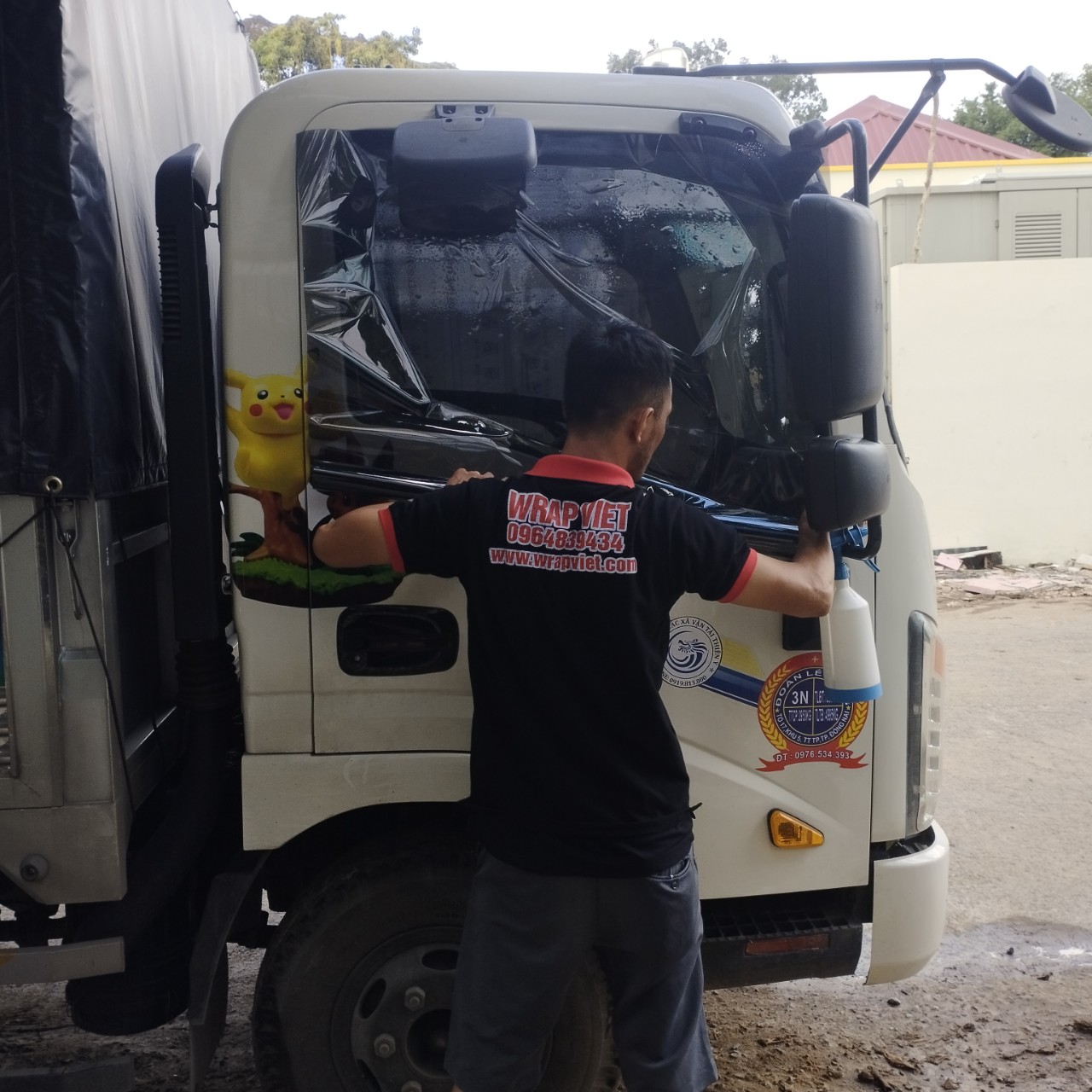 dán film cách nhiệt 3m kết hợp thông số film theo từng dòng xe tại wrapviet đem lại sự mát mẻ và kín đáo cho xế yêu của bạn - wv91