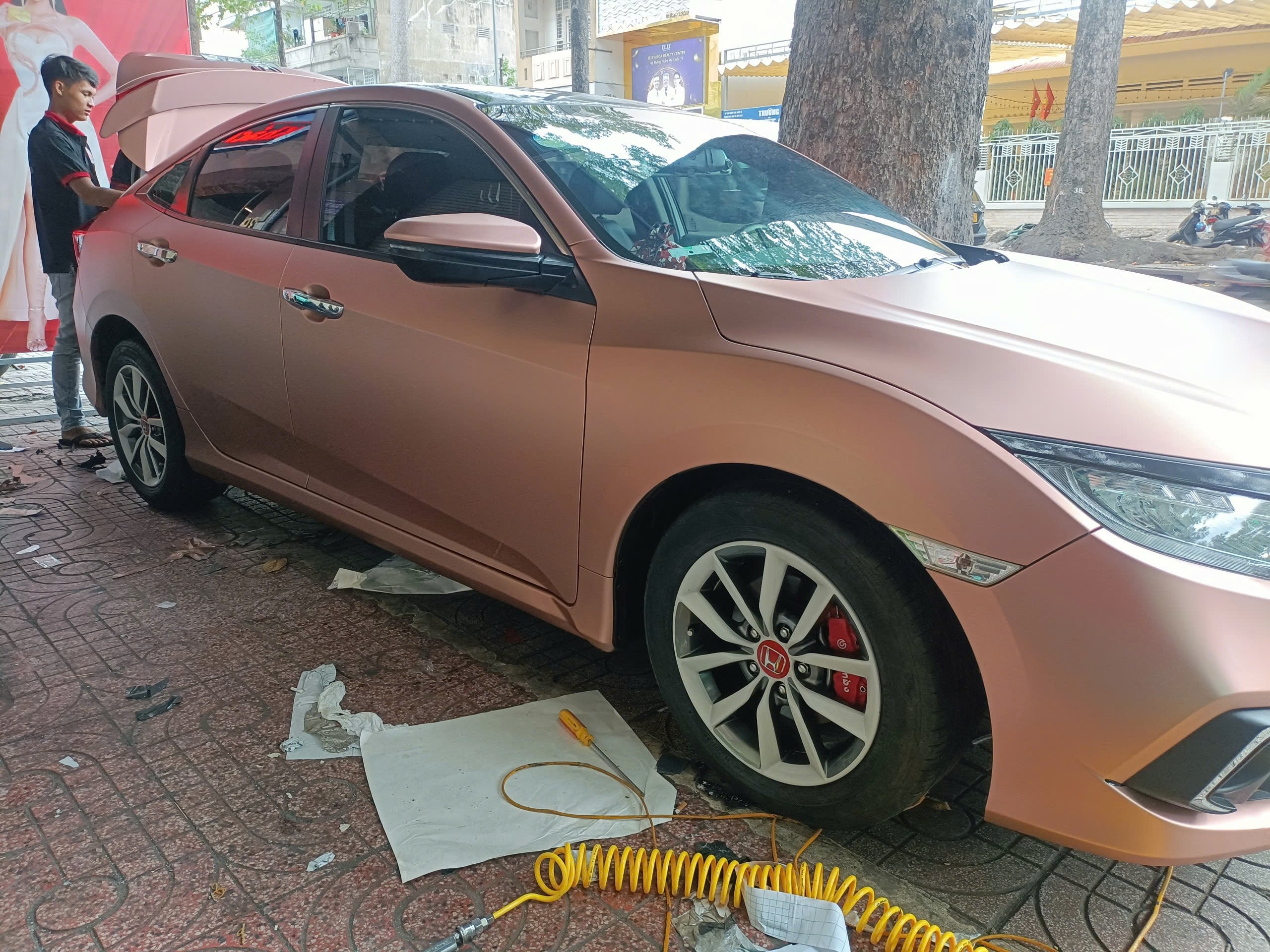 3d7e360b-d5b0-4e48-bce8-5668ef1436b4