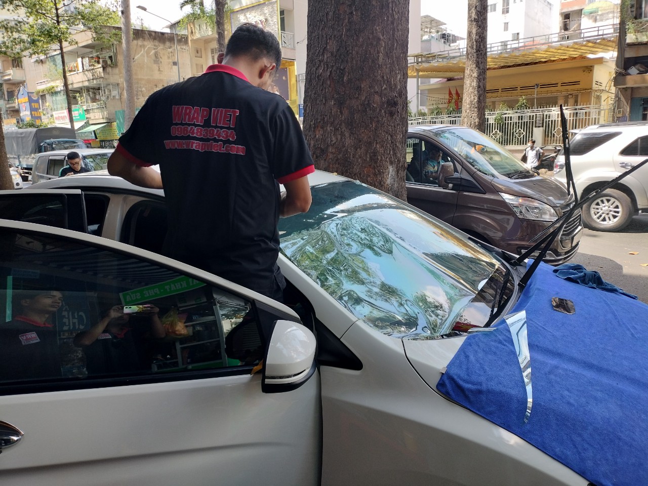 Bmw, lexus dán full cách nhiệt 3M cùng kết hợp phối màu theo thông số film tạo xe bạn cảm giác riêng tư và mát mẻ - wv144