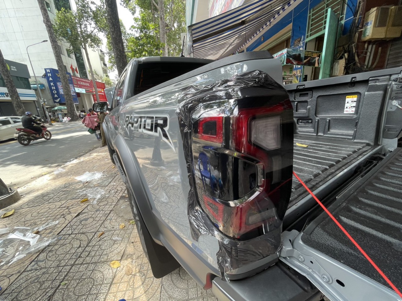 z5726107853273_52eb79827d27f2abaf61440603e8e8e3