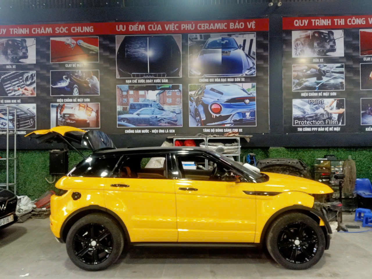 Range rover evoque wrap full vàng bóng cao cấp thi công long biên hà nội-wv247