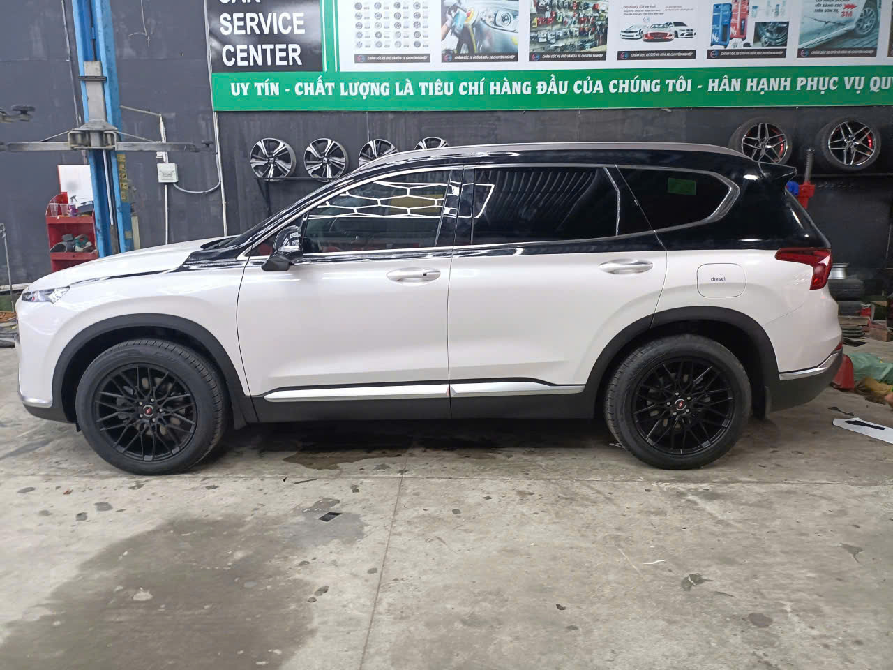 Hyundai Santa Fe wrap maybach film cao cấp theo yêu cầu-wv248