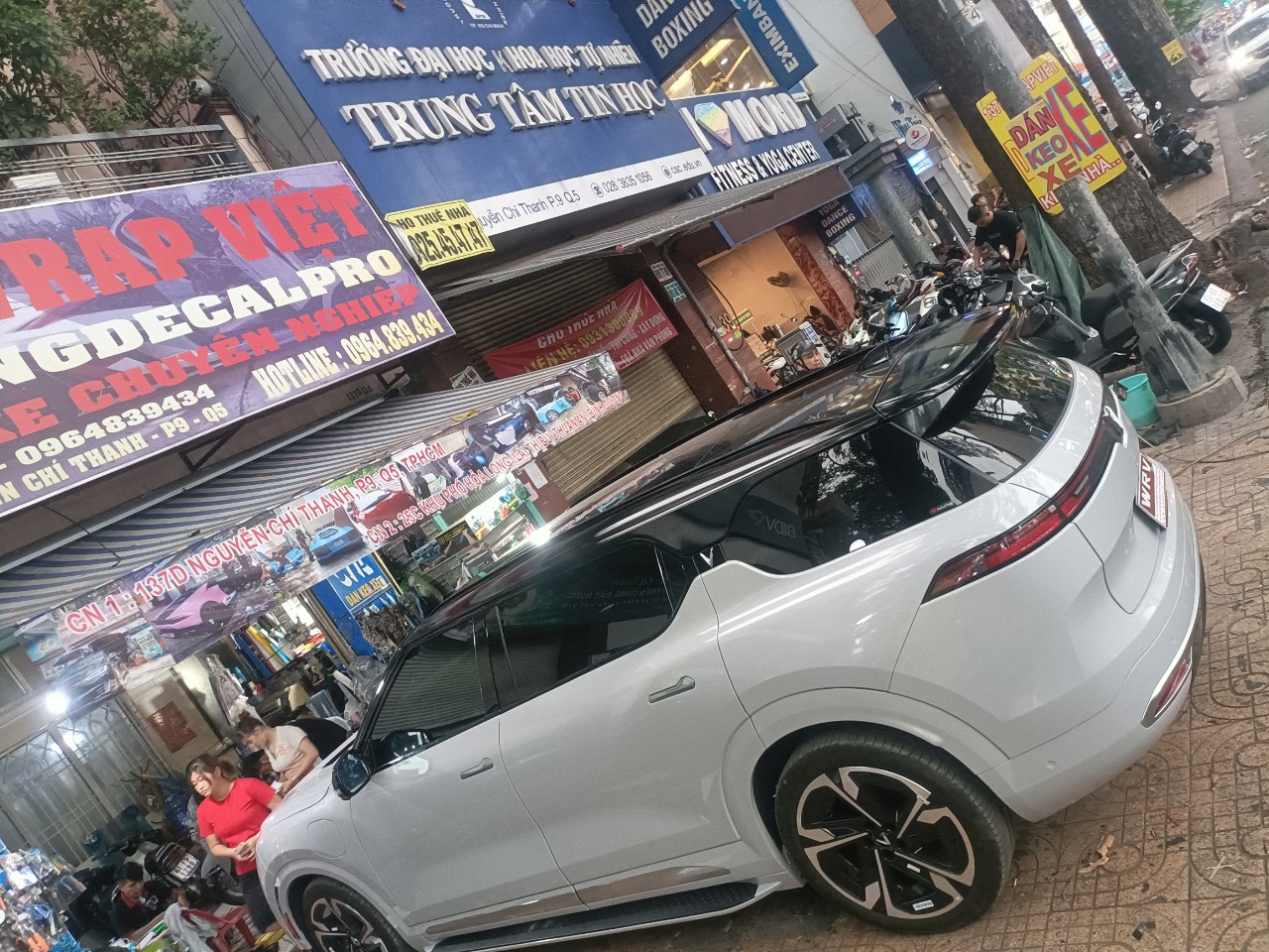 z5495395880901_a977311bc4627b44231e30a926a965bc