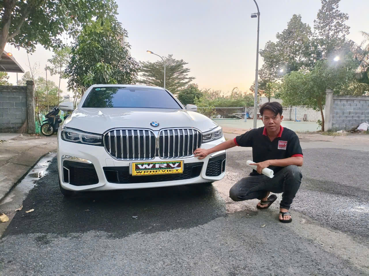BMW 730LI wrap full ppf x cao cấp tăng độ bóng bảo vệ sơn chống trầy xước ( khách hàng cần lưu ý ppf có rất nhiều loại có loại ppf còn rẻ hơn cả keo trong 3 lớp của wrapviet ạ )-wv277