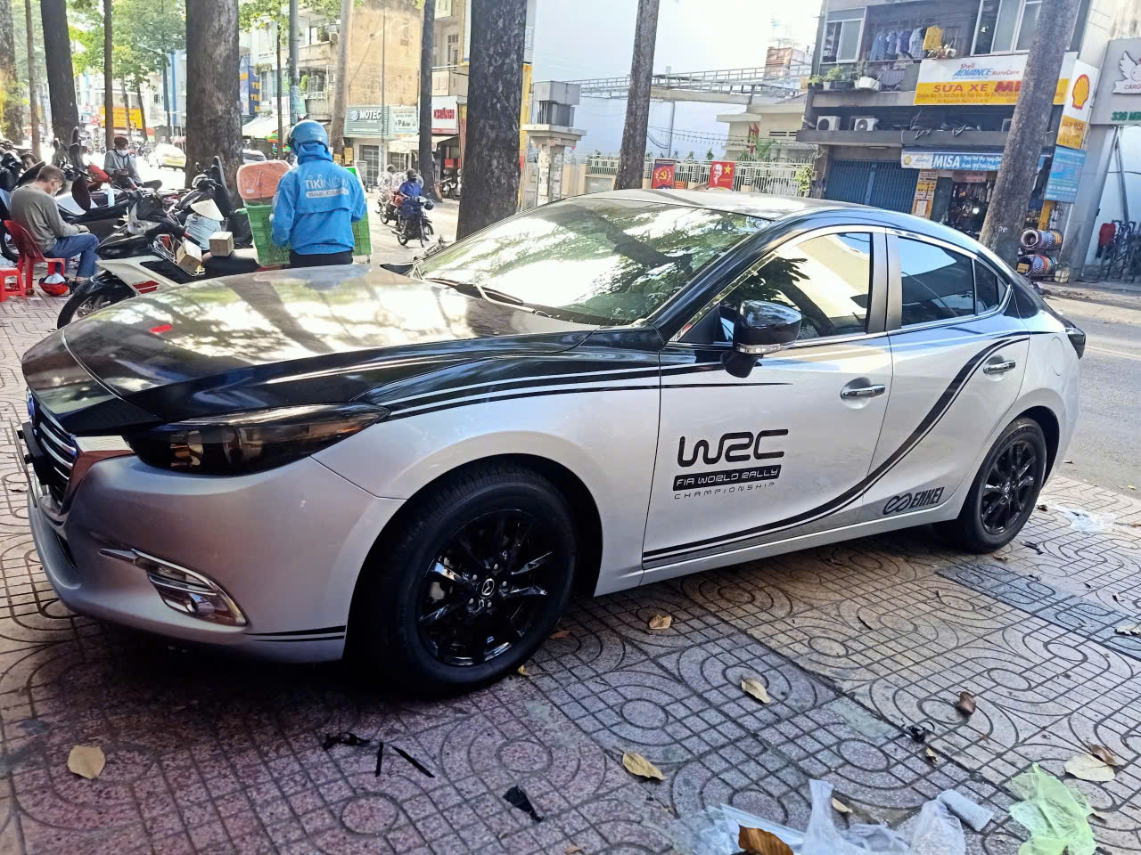 z6103663992101_bed76fba7cb5f5c35c7eea16ca1e63f1