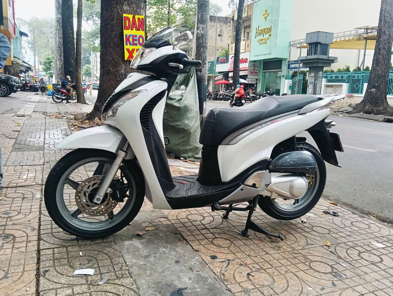 z6177679747065_7564604b0ec3f143b9bf0a0e12c1f362