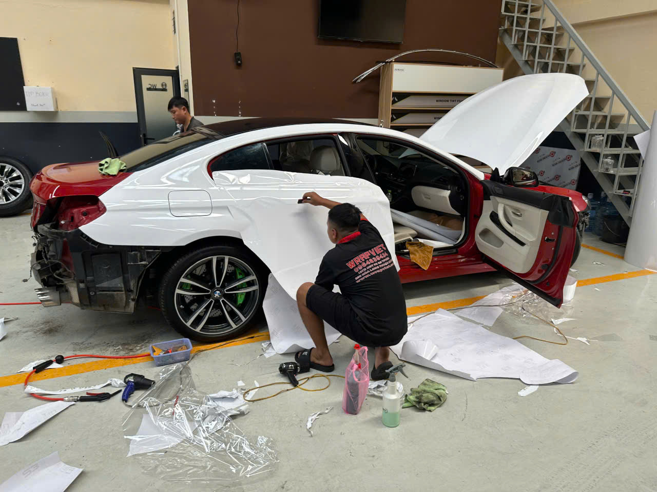 BMW 6 Series wrap full trắng tinh cao cấp-wv429
