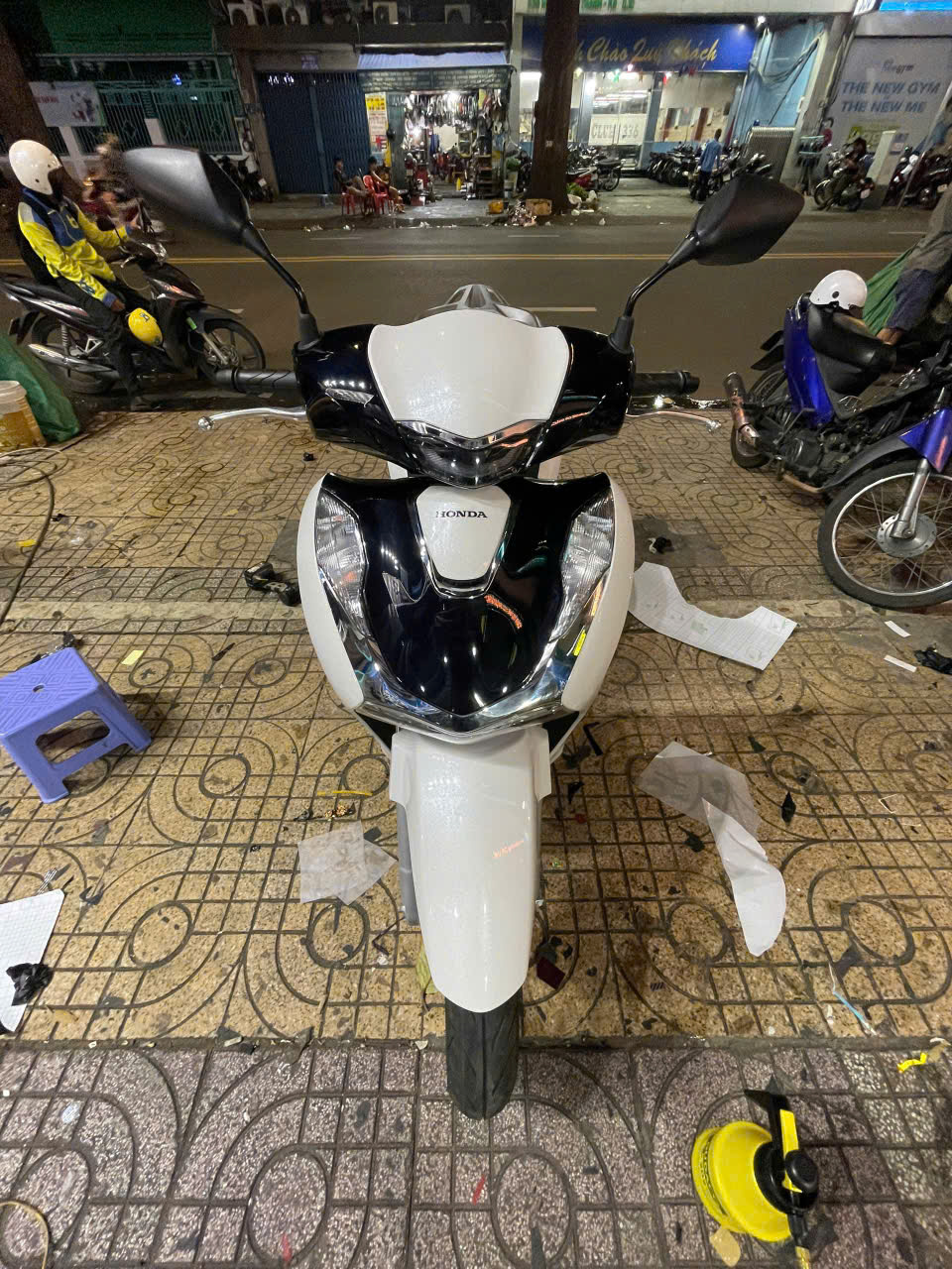 SH wrap full ppf x cao cấp tăng độ bóng bảo vệ sơn chống trầy xước ( khách hàng cần lưu ý ppf có rất nhiều loại có loại ppf còn rẻ hơn cả keo trong 3 lớp của wrapviet ạ )-wv474