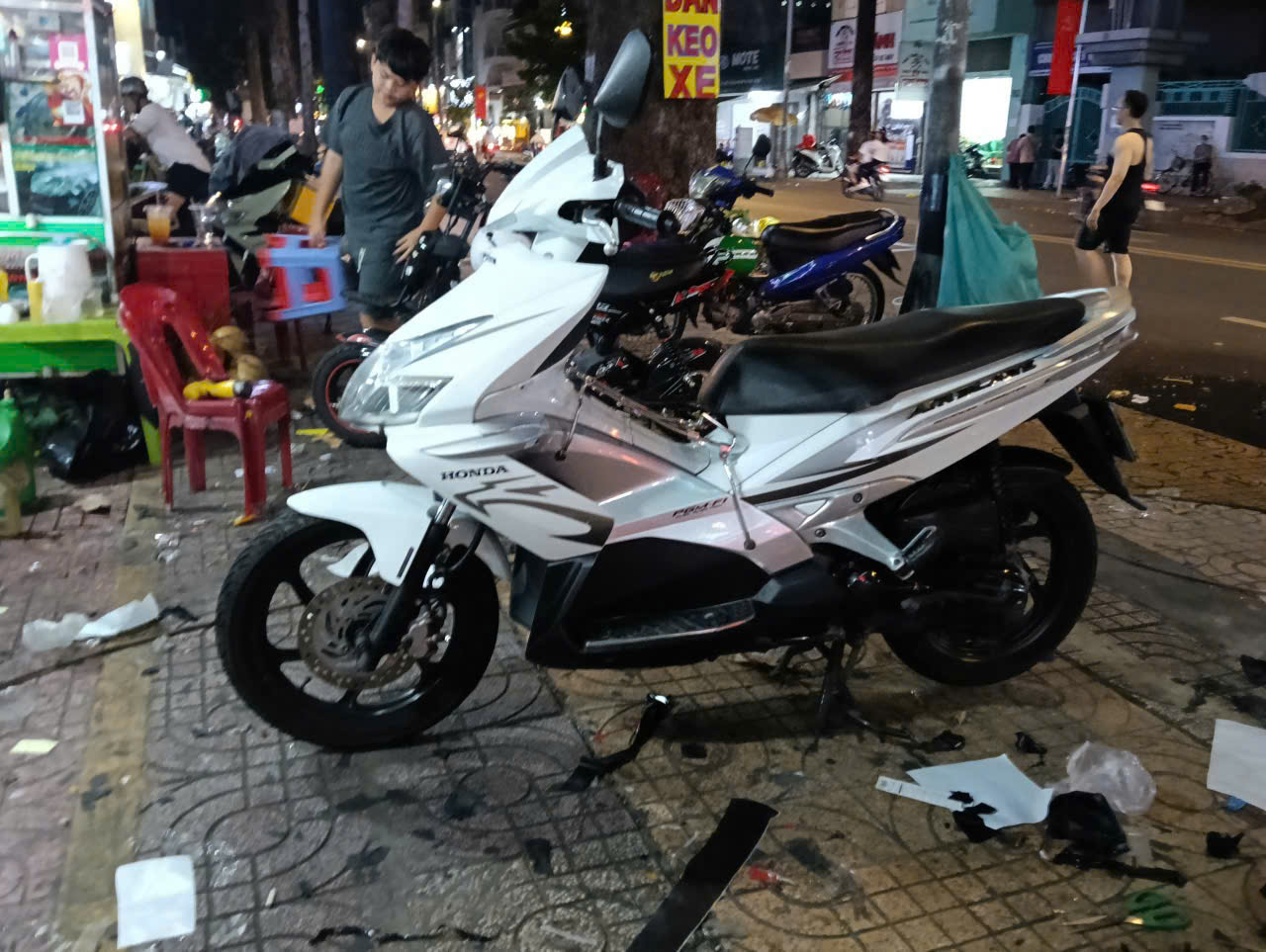 z6867566313302_48ec776eacf2d78ff7c893e6063e02bd