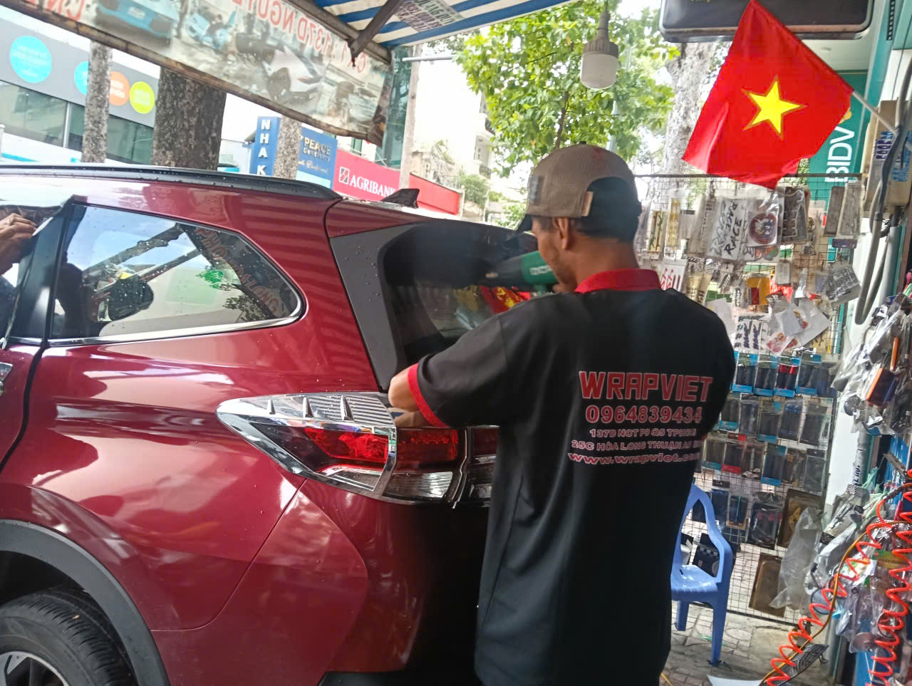 Toyota Rush dán full cách nhiệt 3m tăng độ mát bảo mật riêng tư phía trong chống nắng chống chói ( phải biết phối thông số theo từng dòng xe mới có hiệu quả )-wv491