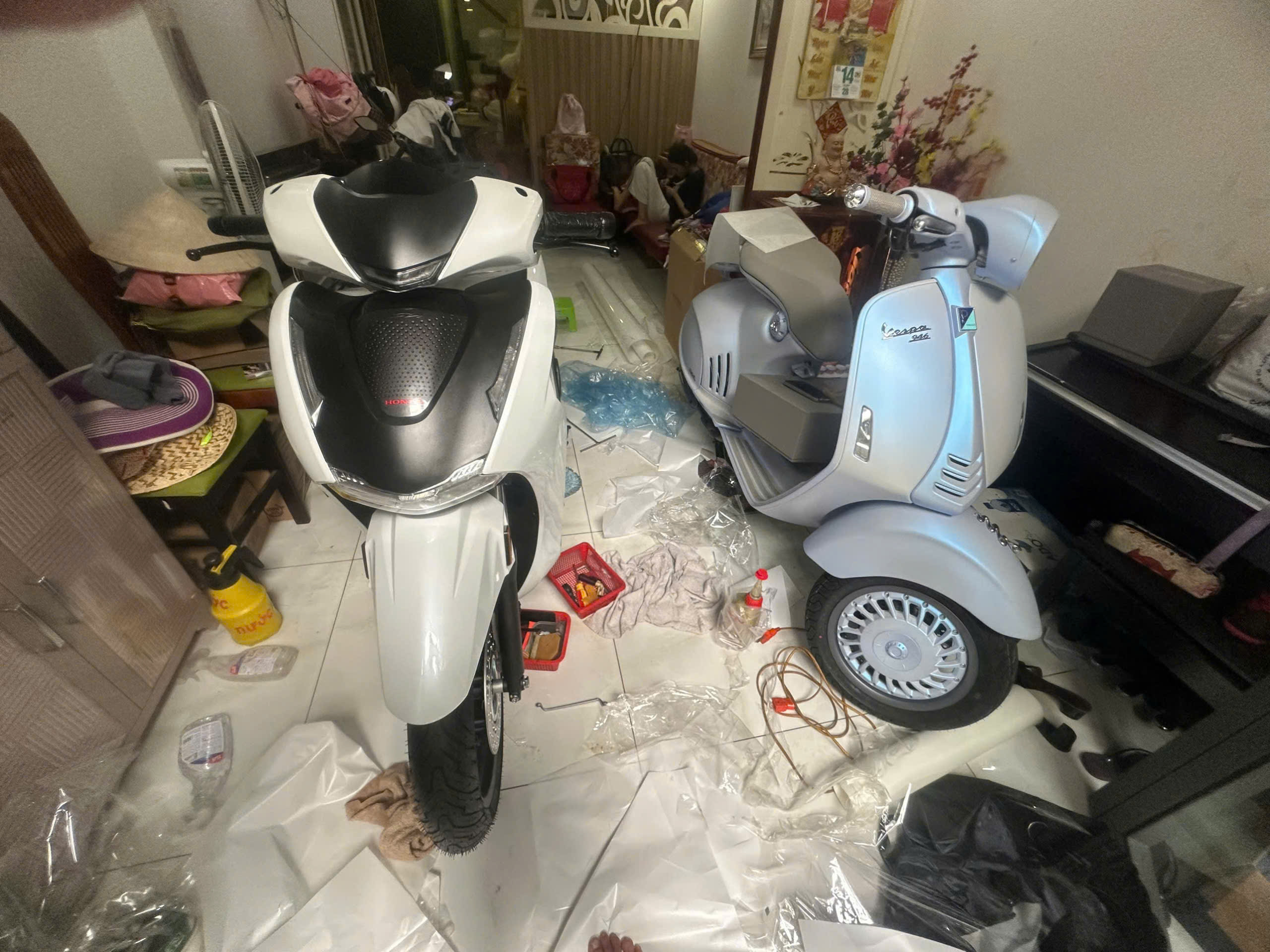 SH wrap full ppf cao cấp tăng độ bóng bảo vệ sơn chống trầy xước ( khách hàng cần lưu ý ppf có rất nhiều loại có loại ppf còn rẻ hơn cả keo trong 3 lớp của wrapviet ạ )-wv571