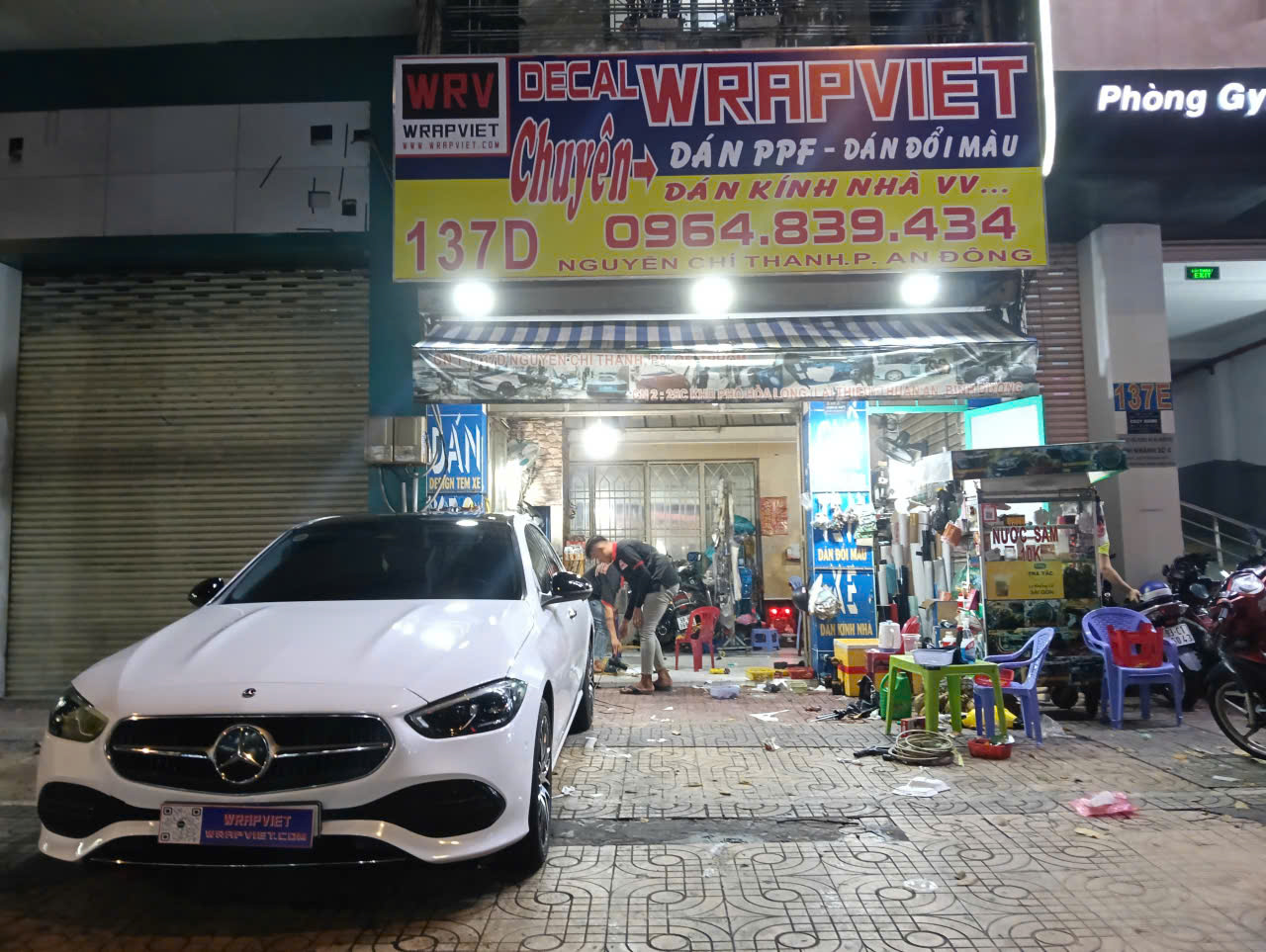 Mercedes wrap full trắng nhũ ánh kim mã màu mới cao cấp-wv581